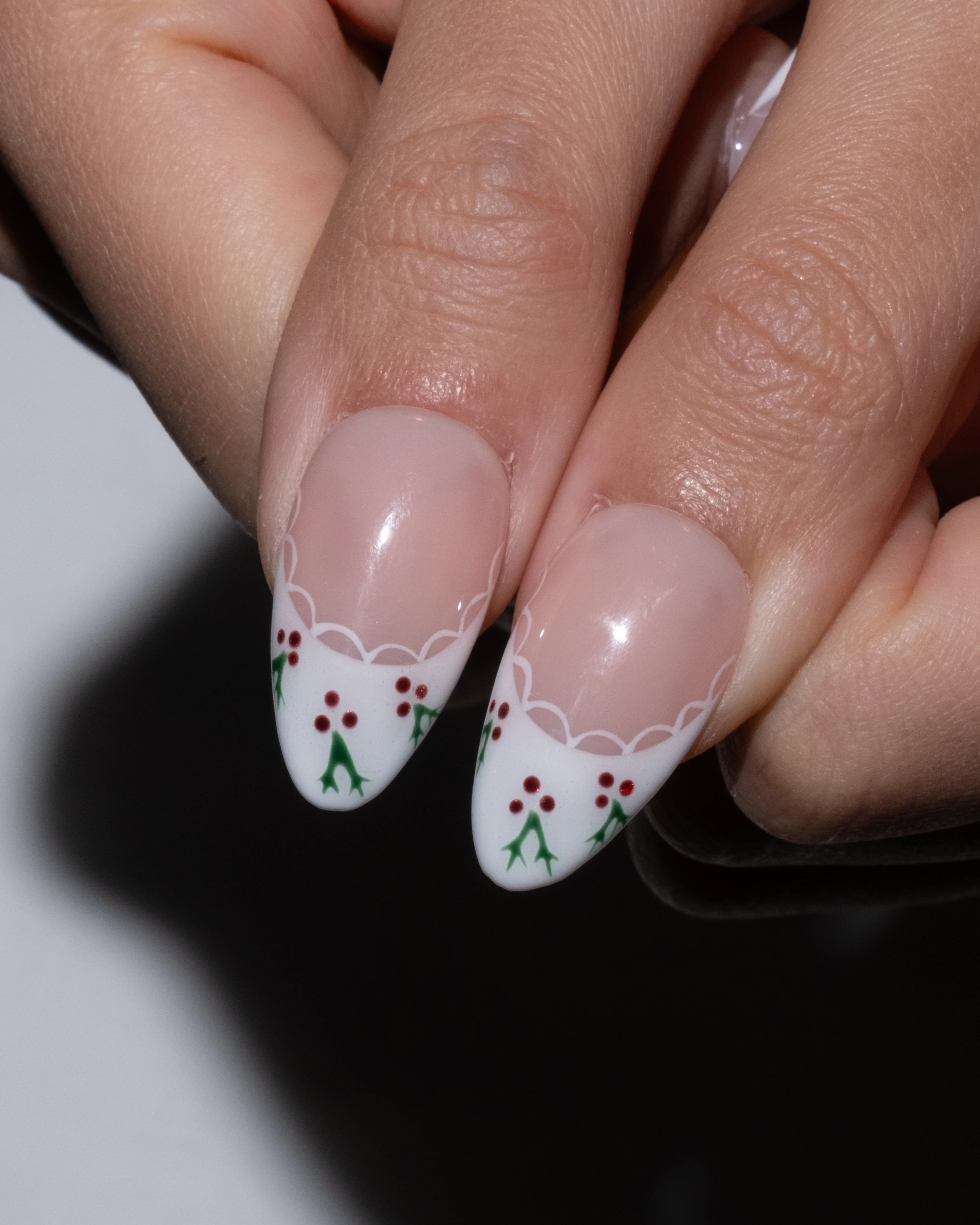 Holly Lace - Image 6