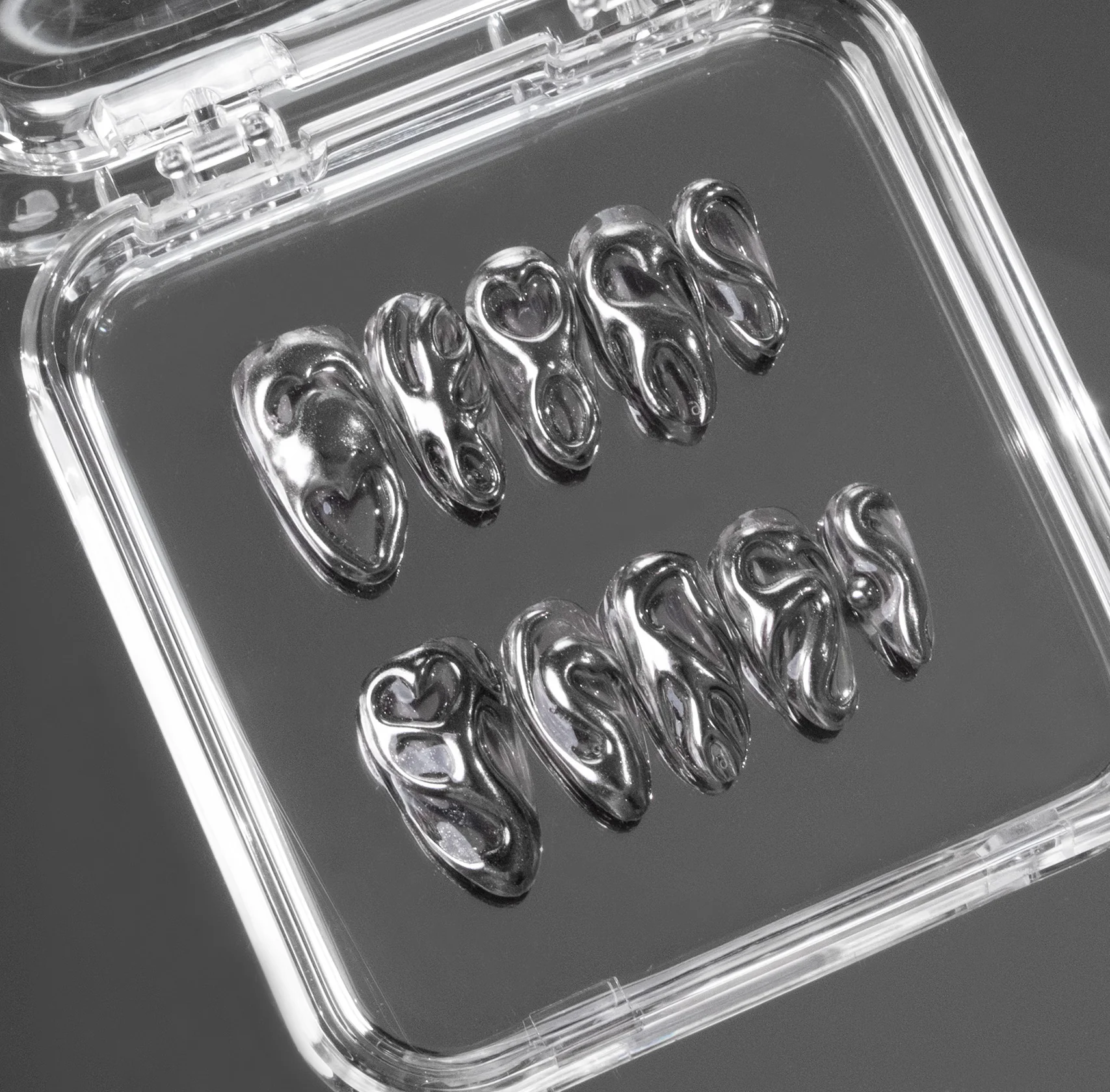 Liquid Silver Mini - Image 4