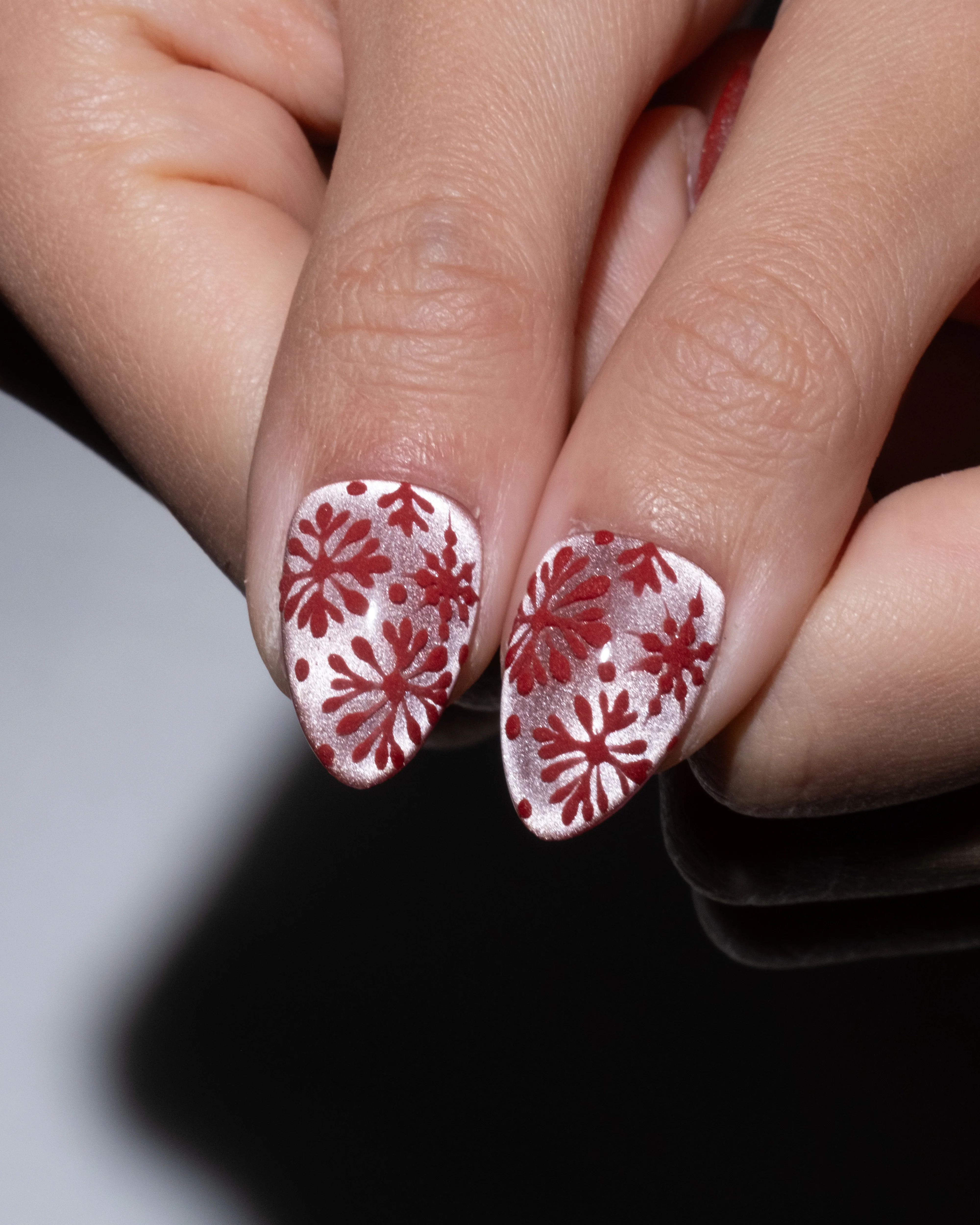 Winter Rouge - Image 4
